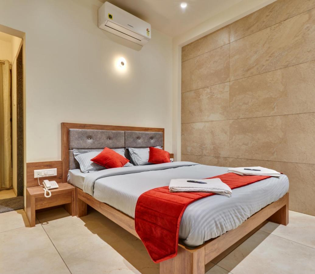 Hotel Swamini Kolhapur Exterior photo